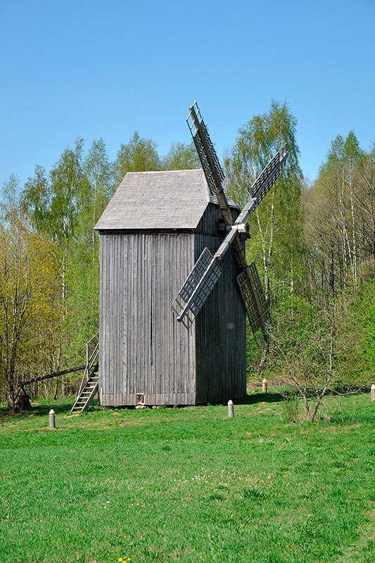 Мельница из деревни Кочемлево (музей 