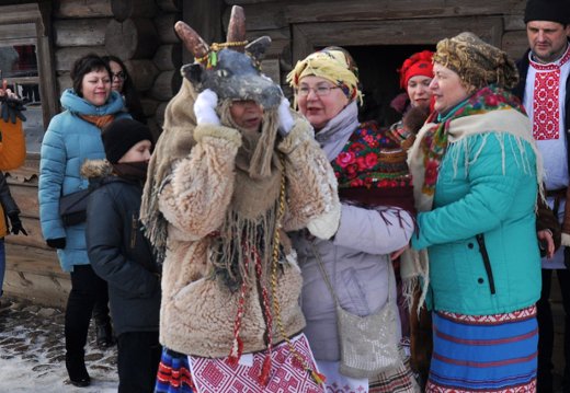 Праздник  «Прыйшлі Калядкі-бліны ды аладкі»